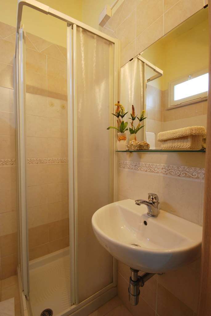 Hotel Caggiari Senigallia Cameră foto
